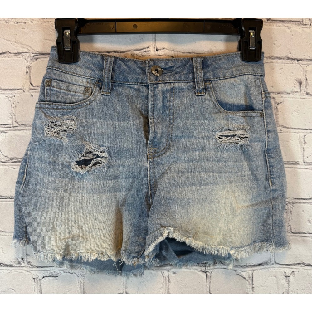 True Craft Denim Shorts Size‎ 1 Juniors Light Wash Ripped Distressed Raw Hem